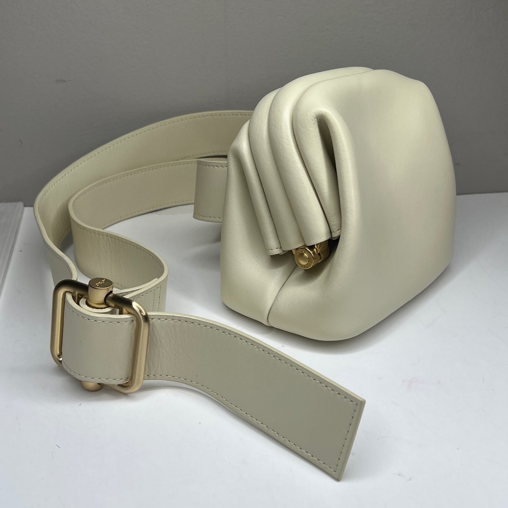 Osoi Pecan Brot Bone Cream Leather Crossbody Waist Bag